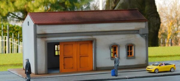 Modellismo - Piccolo magazzino - scala H0