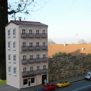 Palazzina a 4 piani in scala H0 (1/87)