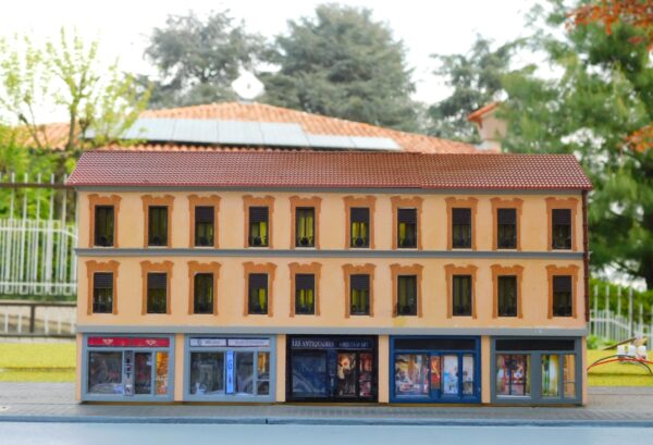 Modellismo scala H0 Edificio cittadino