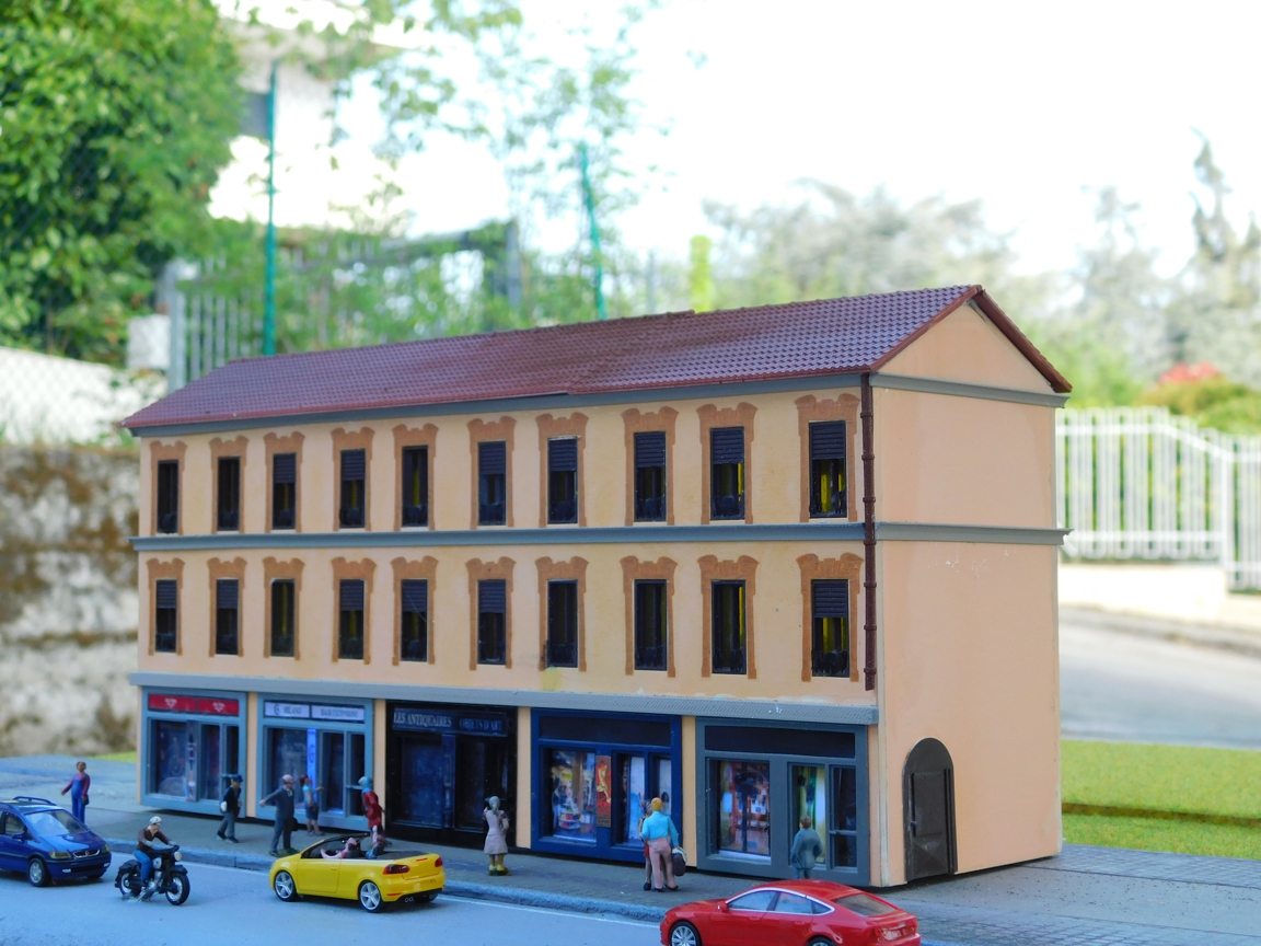 Modellismo scala H0 Edificio cittadino